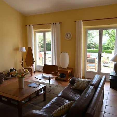 Holiday home Spacious House With Wi Fi And Swimming Pool